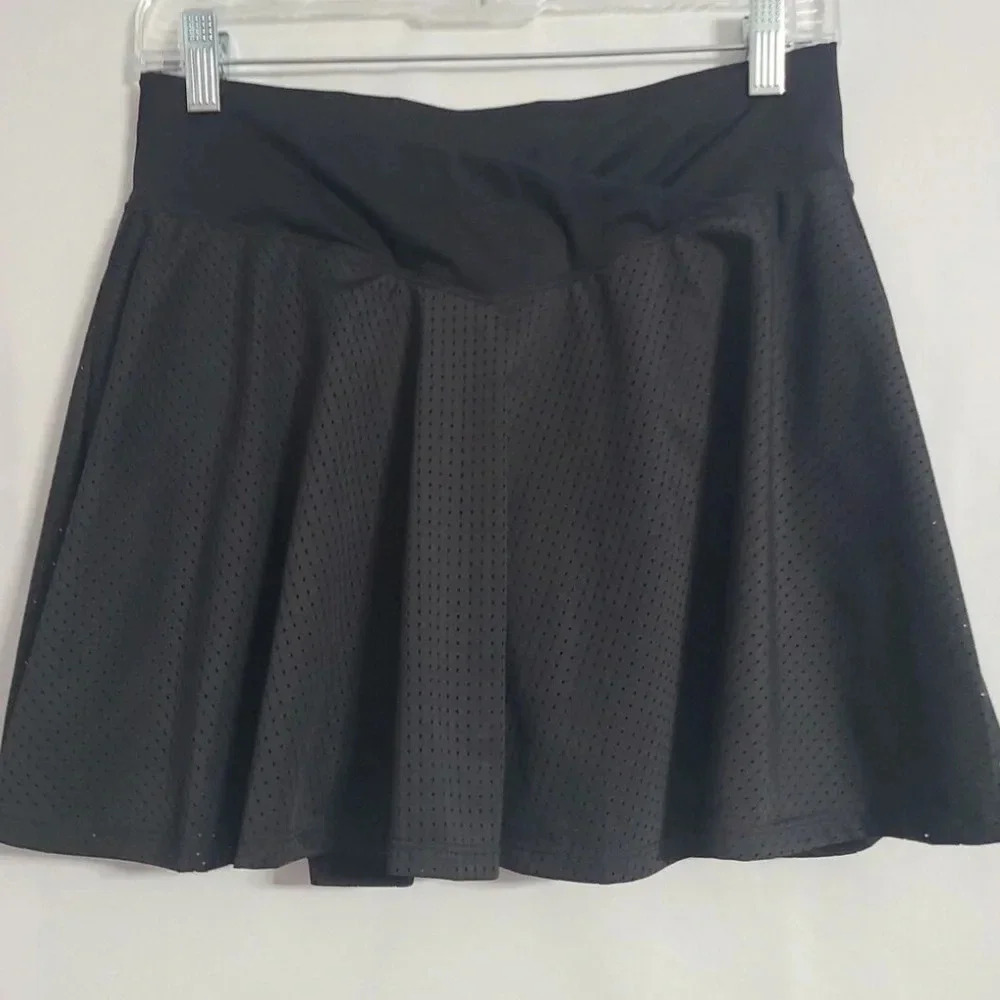Kyodan Women's Black Athletic Skort M Tennis Golf Workout Built-In Shorts